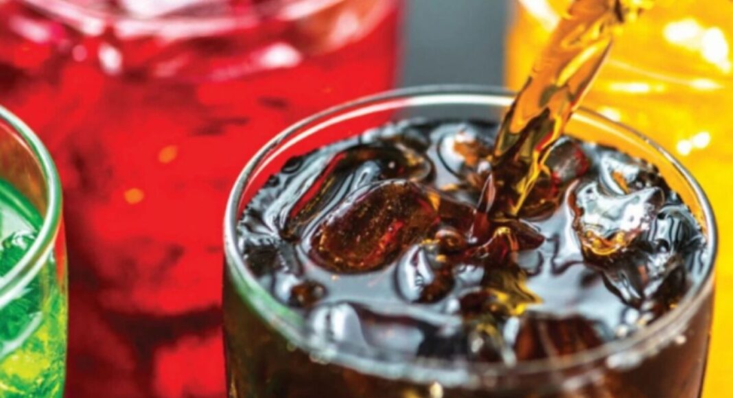 Refrescos tendrán menos azúcar, anuncia Sheinbaum
