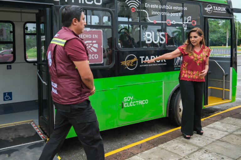 Chetumal prueba autobuses eléctricos Taruk hechos en México
