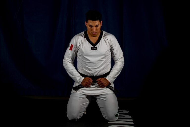 Carlos Sansores rumbo al Mundial de Taekwondo Wuxi 2025