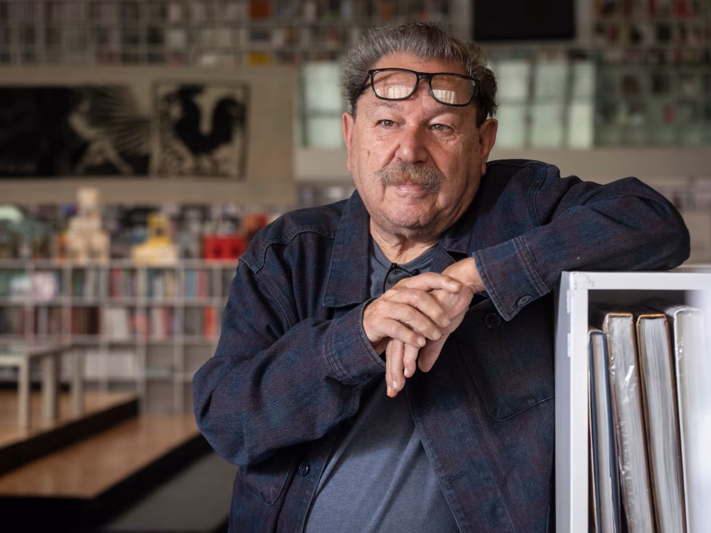 Feministas exigen la renuncia de Paco Ignacio Taibo II 1 Feministas exigen la renuncia de Paco Ignacio Taibo II