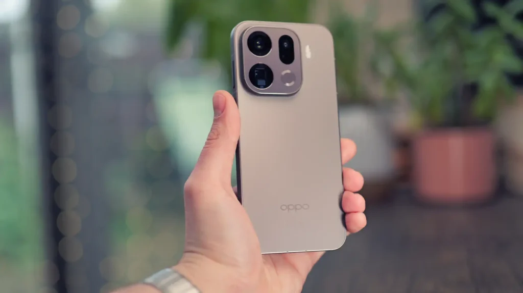 Oppo Find X9 Pro sorprende con teleobjetivo de 200 MP y kit Hasselblad 1 Oppo Find X9 Pro sorprende con teleobjetivo de 200 MP y kit Hasselblad