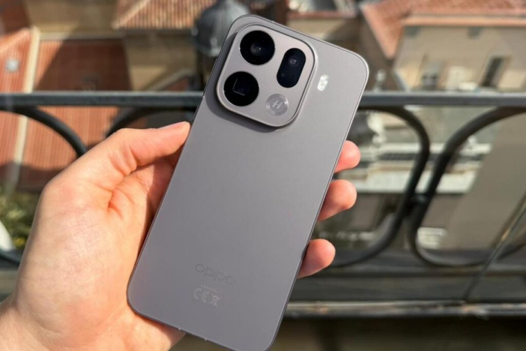 Oppo Find X9 Pro sorprende con teleobjetivo de 200 MP y kit Hasselblad 2 Oppo Find X9 Pro sorprende con teleobjetivo de 200 MP y kit Hasselblad