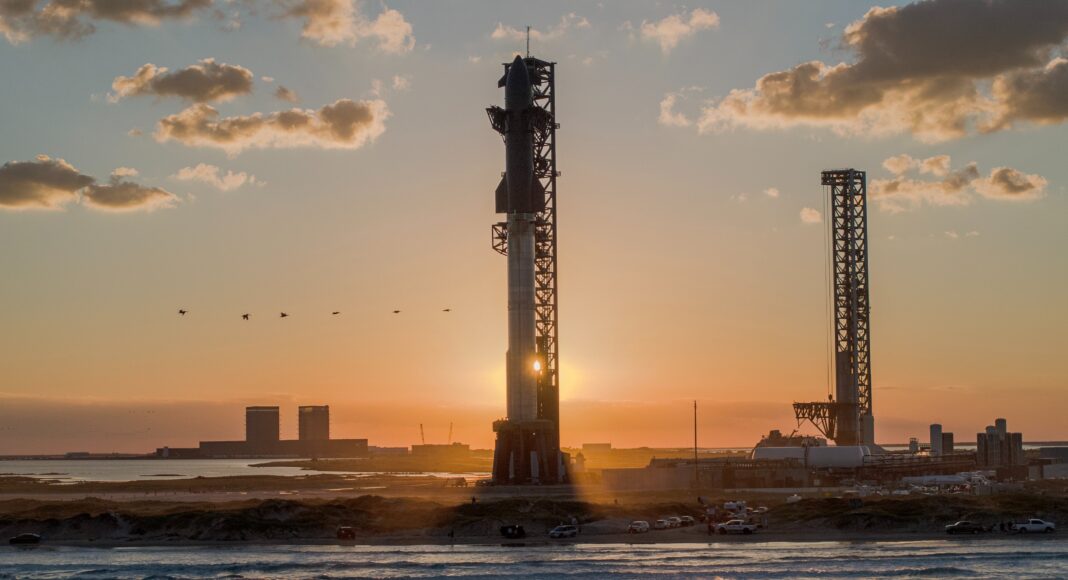 SpaceX lanza su undécimo Starship rumbo a la Luna y Marte