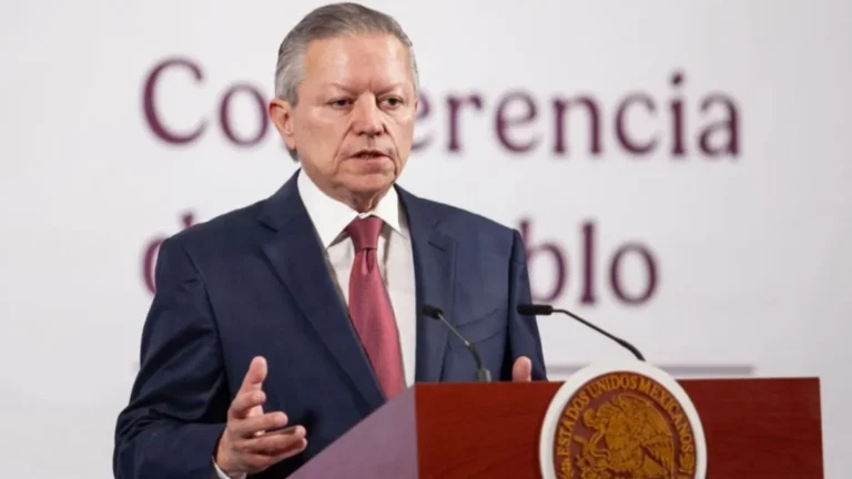 Gobierno rechaza aplicación retroactiva en reforma a la Ley de Amparo