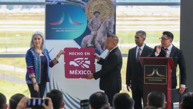 AIFA y Mexicana de Aviación reciben el distintivo “Hecho en México”