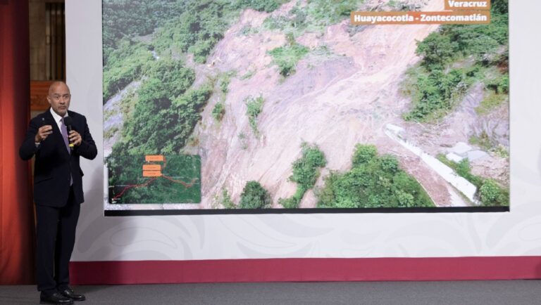 Más de 300 comunidades siguen incomunicadas tras lluvias