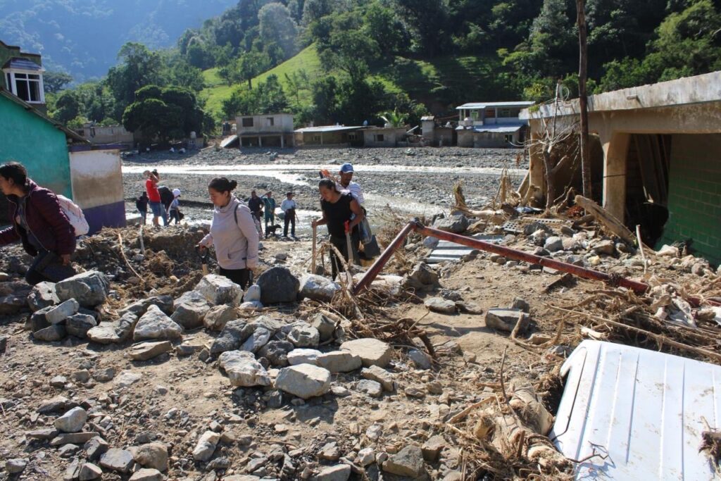INPI revisa habitabilidad de Chapula tras inundaciones 1 INPI revisa habitabilidad de Chapula tras inundaciones