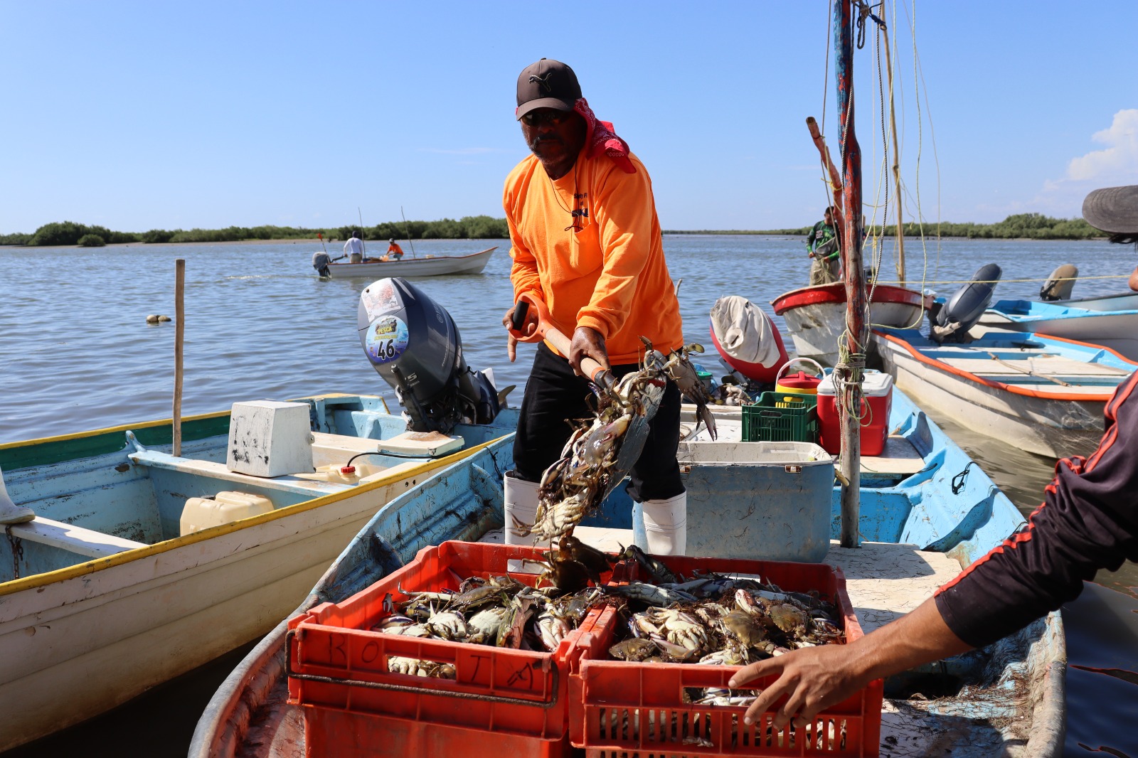 6 Convenio beneficiará a más de 32 mil pescadores en Sinaloa