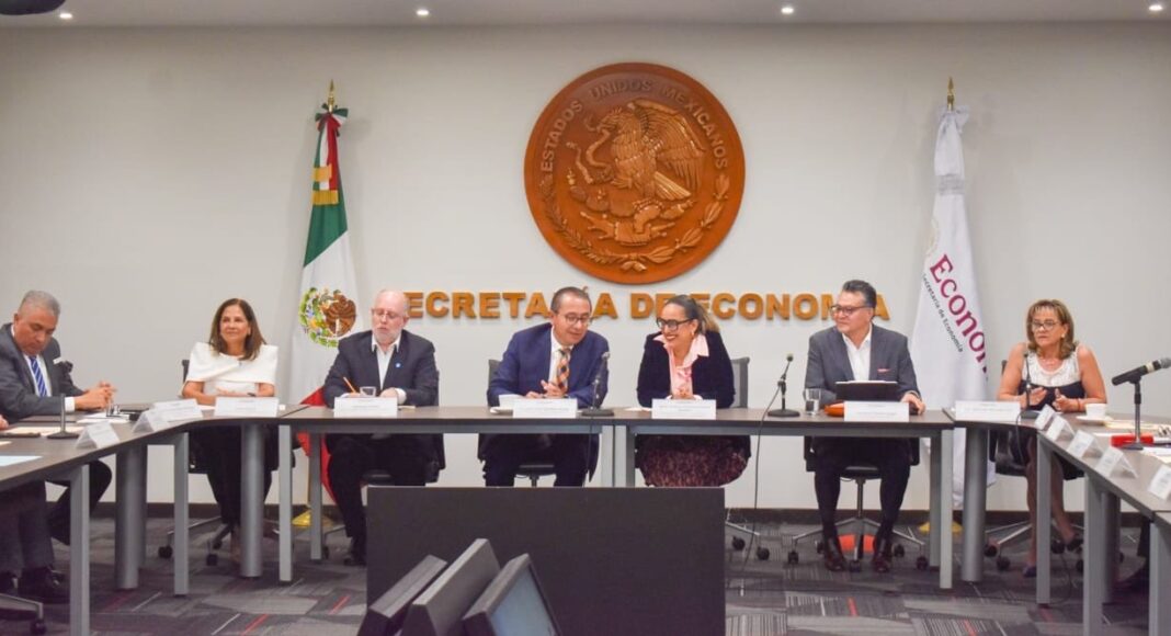 Sector del transporte privado recibe el distintivo “Hecho en México”
