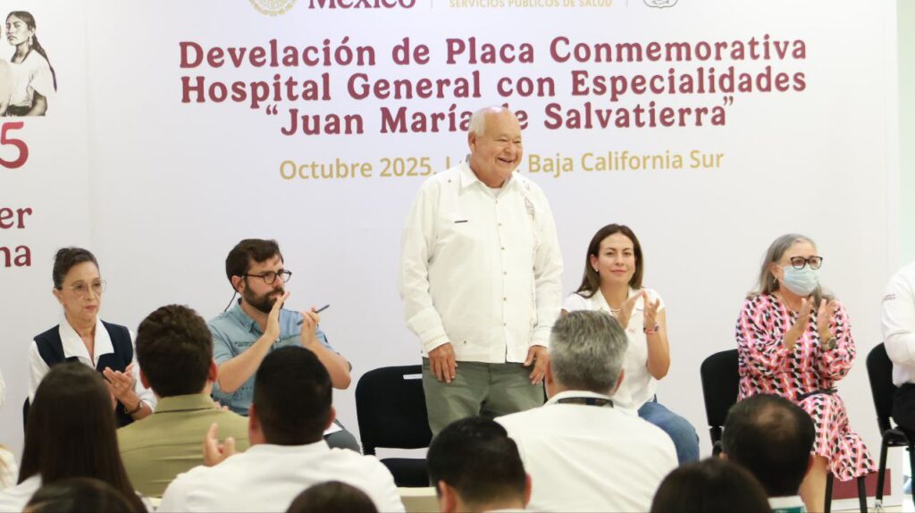 Castro Cosío inaugura Hospital de Especialidades en BCS 18 Castro Cosío inaugura Hospital de Especialidades en BCS