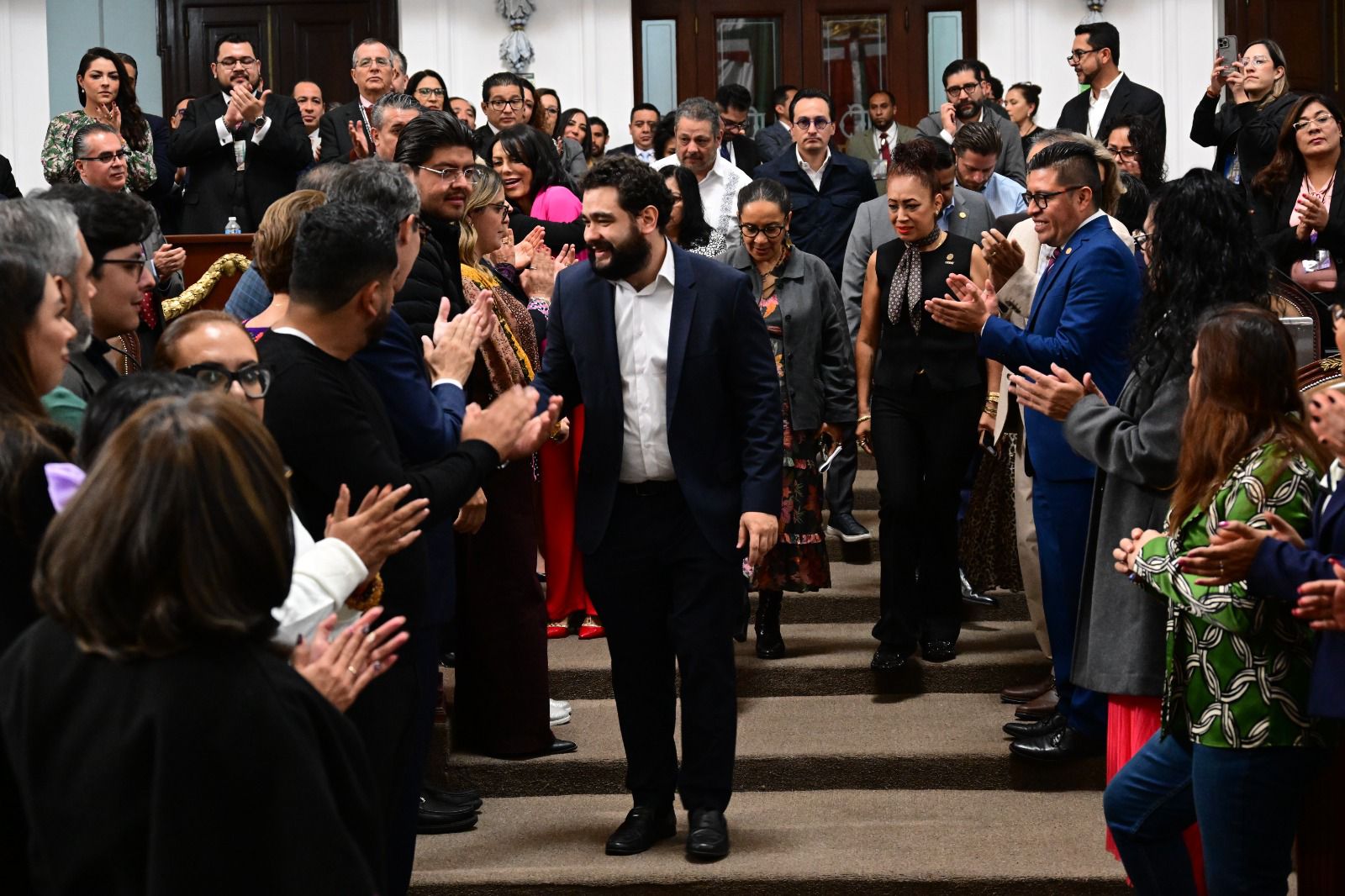 be42ba75-eebd-4bf3-897e-b322c4749f40 CDMX mantiene finanzas sanas y apuesta por inversión pública