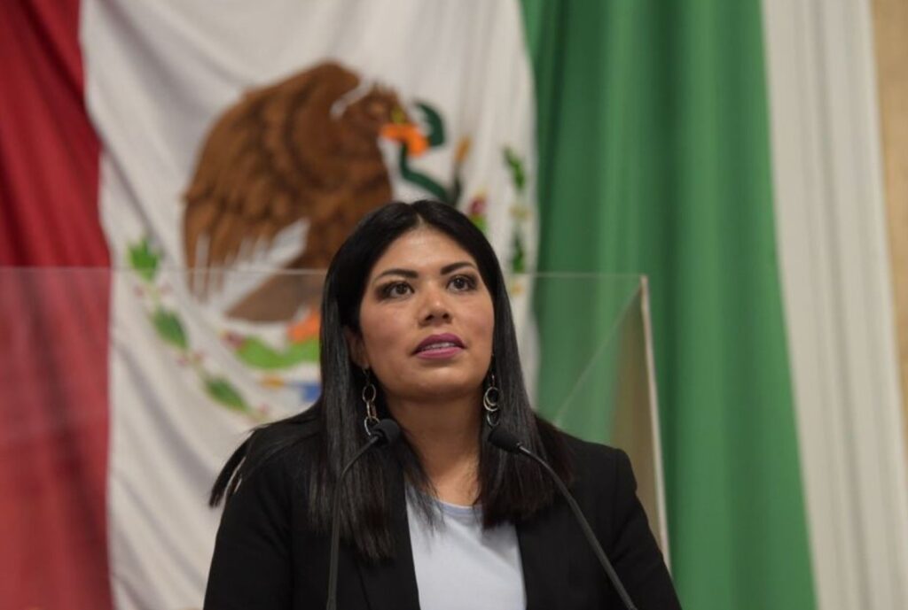 Morena revienta sesión por disculpa de América Rangel 1 Morena revienta sesión por disculpa de América Rangel