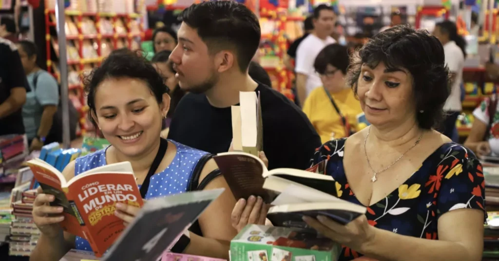 FCE traza plan 2025-2030 ante caída de lectura en México 2 FCE traza plan 2025-2030 ante caída de lectura en México