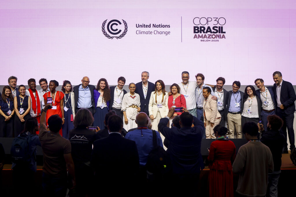 COP30 cierra sin acuerdo para dejar los fósiles 1 COP30 cierra sin acuerdo para dejar los fósiles