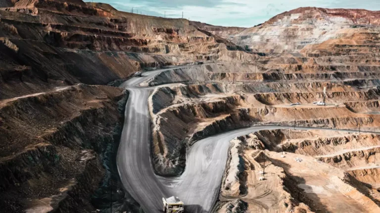 México busca posicionarse en el mercado de tierras raras