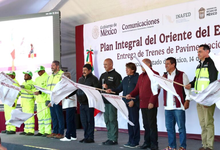 Gobierno destina 1,885 mdp a pavimentación con trenes viales