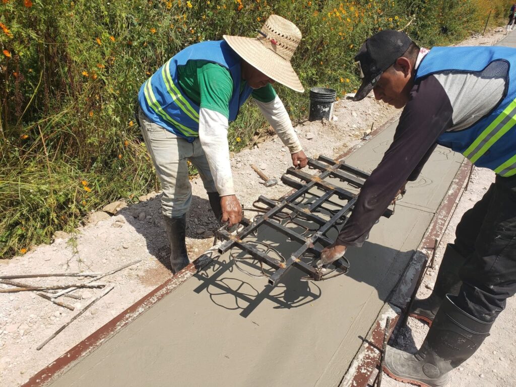 Caminos artesanales conectarán 10 comunidades wixaritari en Jalisco 2 Caminos artesanales conectarán 10 comunidades wixaritari en Jalisco