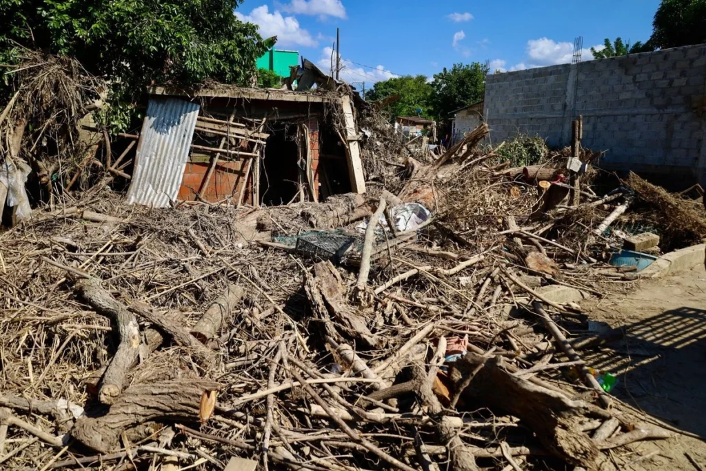 Damnificados en Poza Rica exigen apoyo tras inundaciones 1 Damnificados en Poza Rica exigen apoyo tras inundaciones