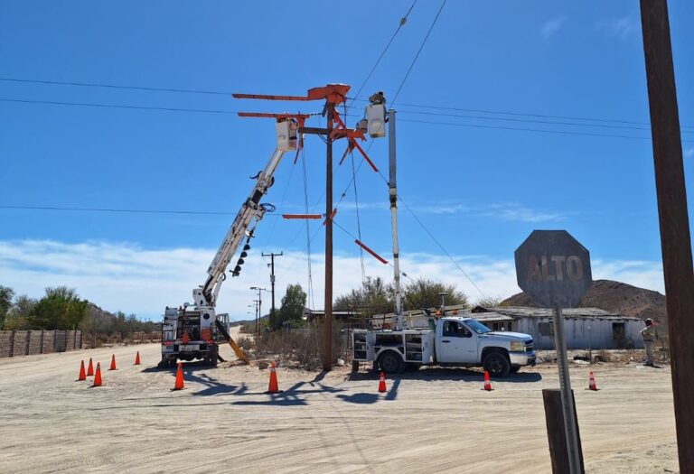 CFE busca llevar electricidad a casi 300 mil mexicanos antes de 2029