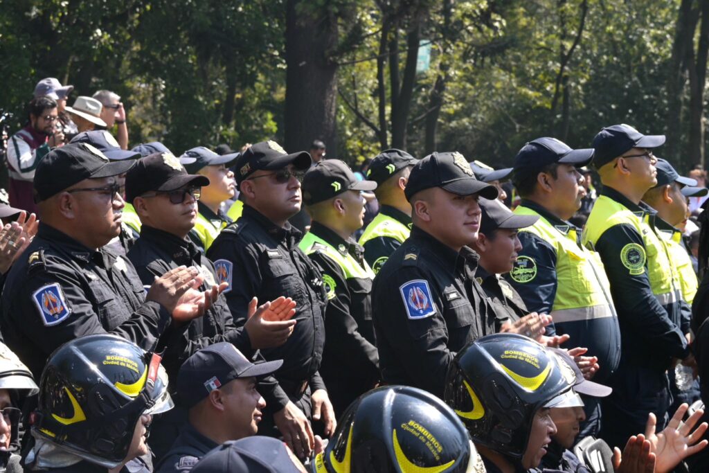 SSC asciende a 13 policías por acciones destacadas 1 SSC asciende a 13 policías por acciones destacadas