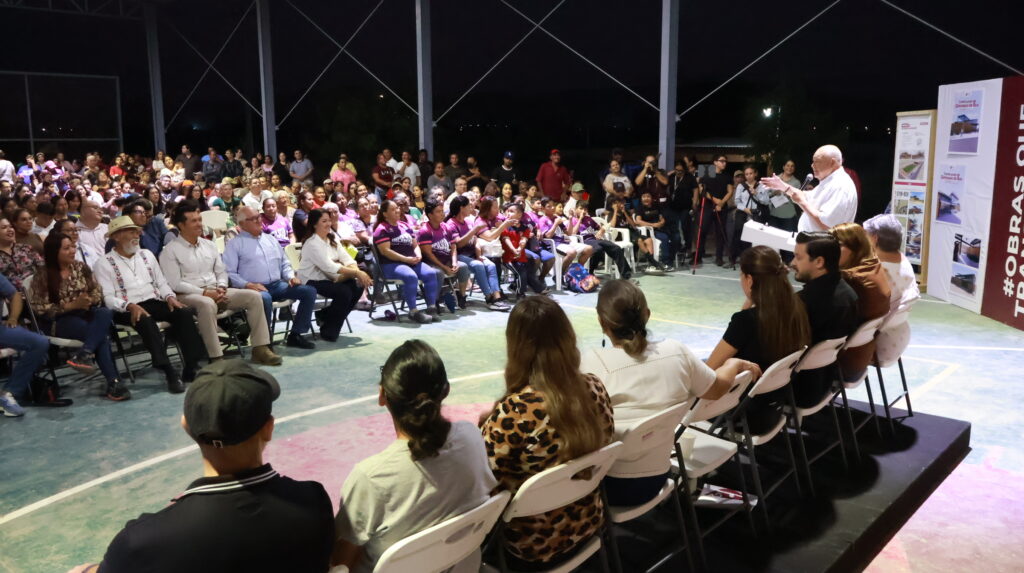 Inaugura gobernador de BCS Punto de Encuentro Comunitario en La Paz 13 Inaugura gobernador de BCS Punto de Encuentro Comunitario en La Paz