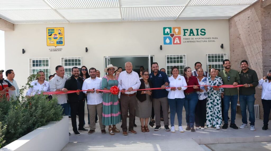 Inauguran unidad médica y nuevas obras en Los Cabos 1 Inauguran unidad médica y nuevas obras en Los Cabos