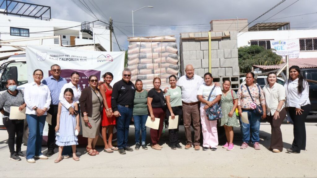Inician pavimentación y apoyo a vivienda en Los Cabos 3 Inician pavimentación y apoyo a vivienda en Los Cabos