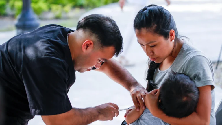 México concentra 40.7% de contagios de sarampión en la OPS