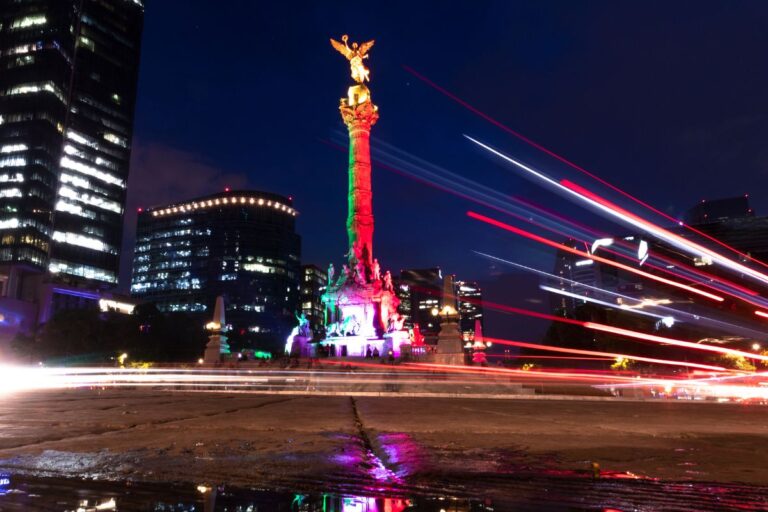 Paseo de la Reforma recibirá 2026 con DJs internacionales