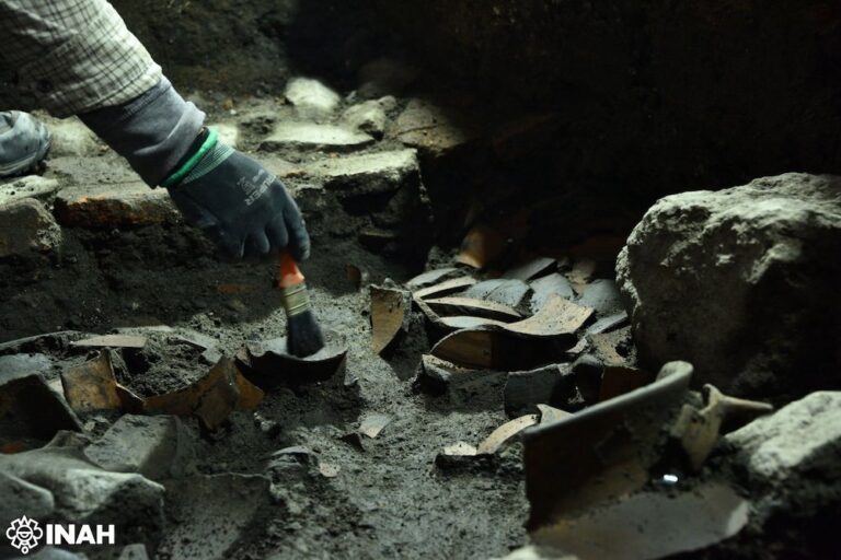 Hallan entierros prehispánicos en la Lagunilla