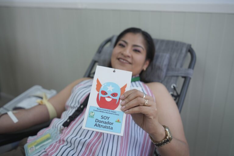 IMSS recolecta más de mil 200 donaciones de sangre en La Raza
