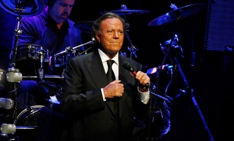 Acusan a Julio Iglesias de presuntos abusos sexuales en el Caribe