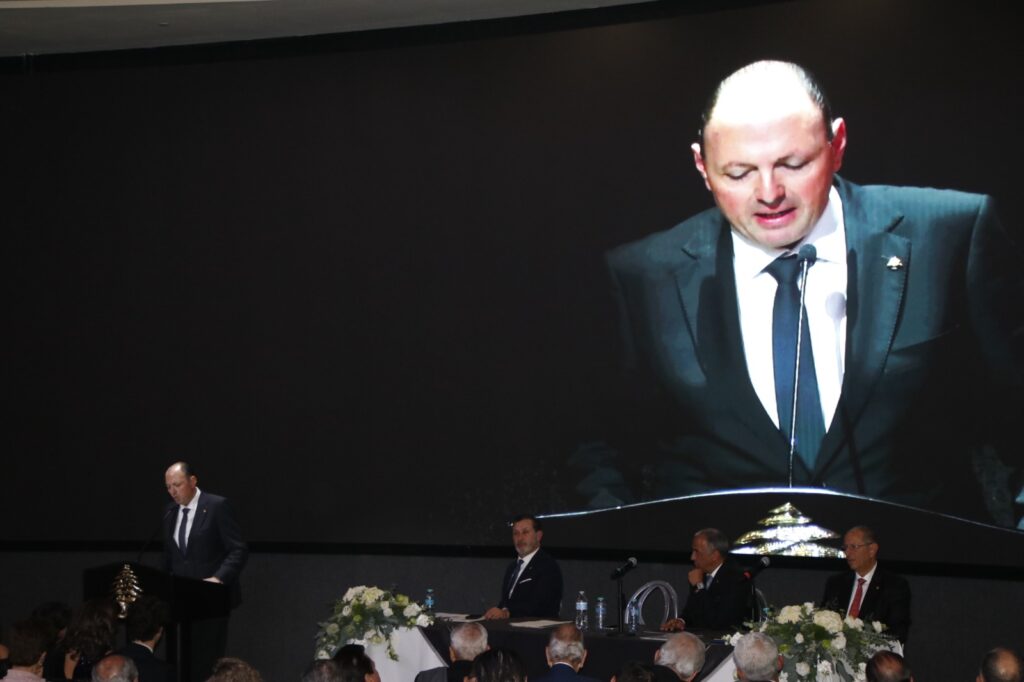 Jorge Serio Salomón asume presidencia de Centro Libanés 2 Jorge Serio Salomón asume presidencia de Centro Libanés