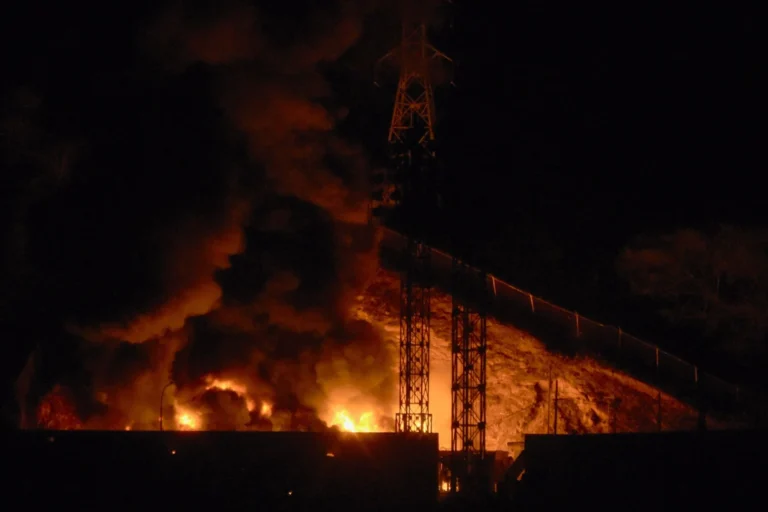 Venezuela amanece en tensión tras bombardeos y secuestro de Maduro