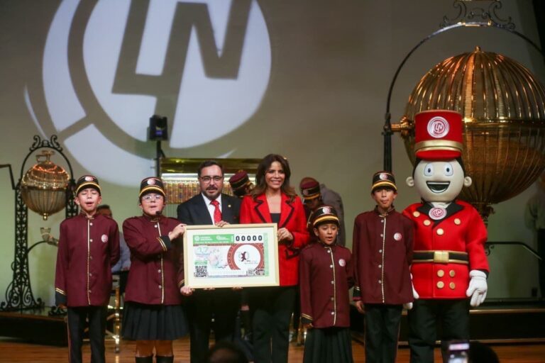 Lotería Nacional celebra 90 años del IPN con sorteo especial