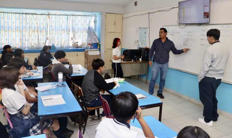 Telesecundarias de BCS mantienen matrícula de 5 mil 300 alumnos