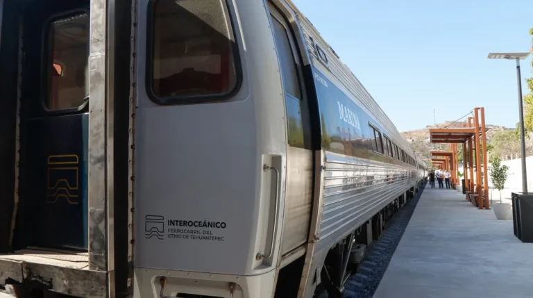 Sheinbaum pide certificación internacional para el Tren Interoceánico