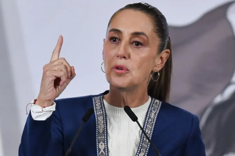 Sheinbaum exige frenar tráfico de armas desde EU