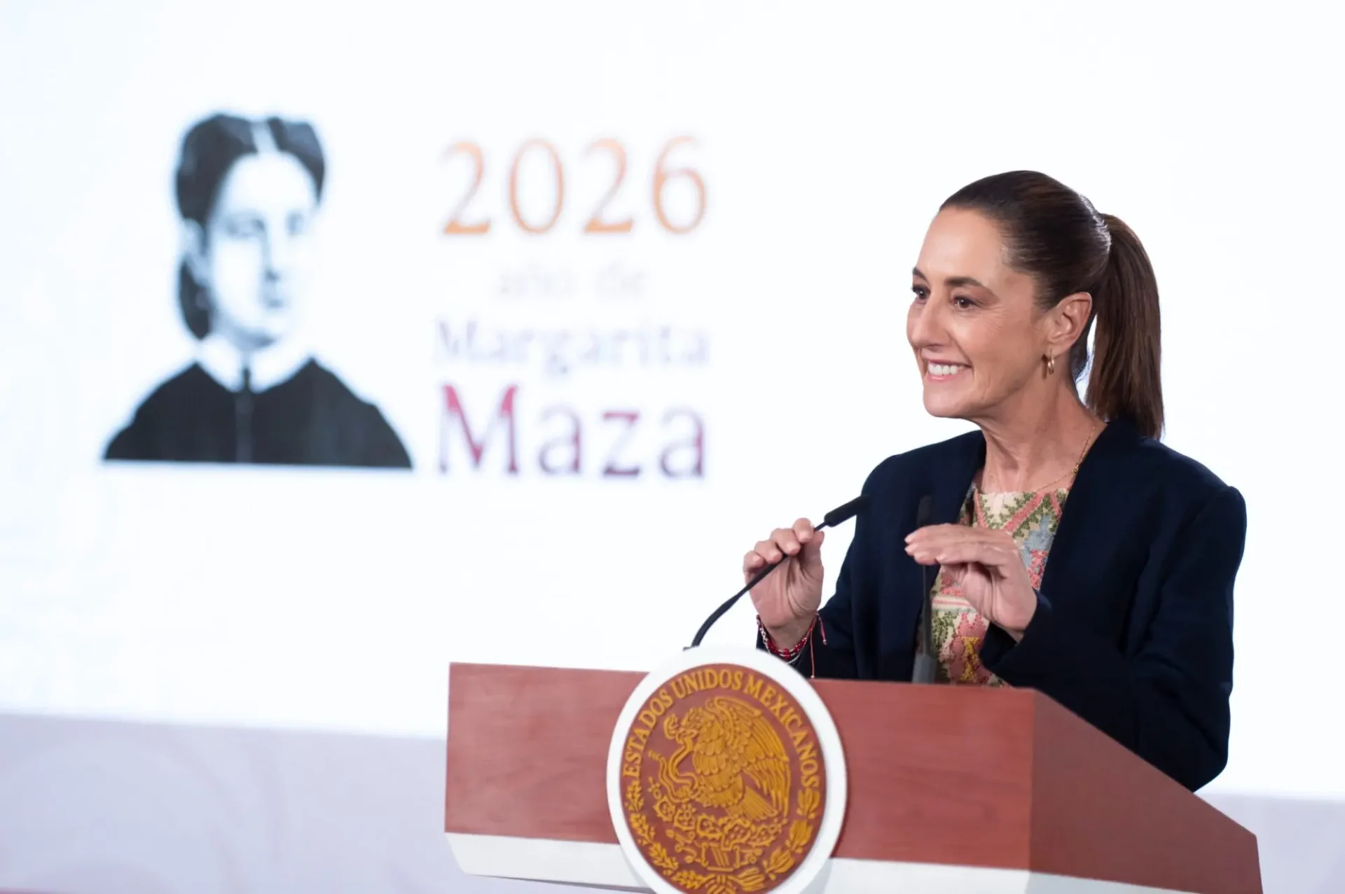 13 Sheinbaum: libros de texto no son patrimonio personal