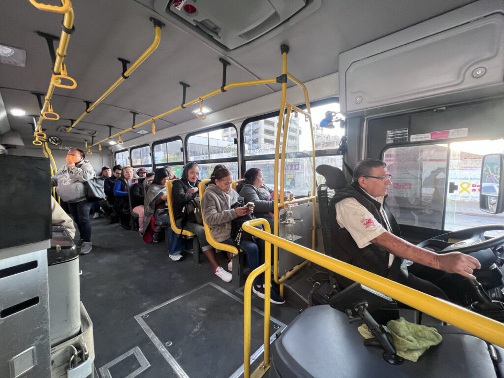 Transporte y servicios reanudan operaciones en Jalisco 1 Transporte y servicios reanudan operaciones en Jalisco