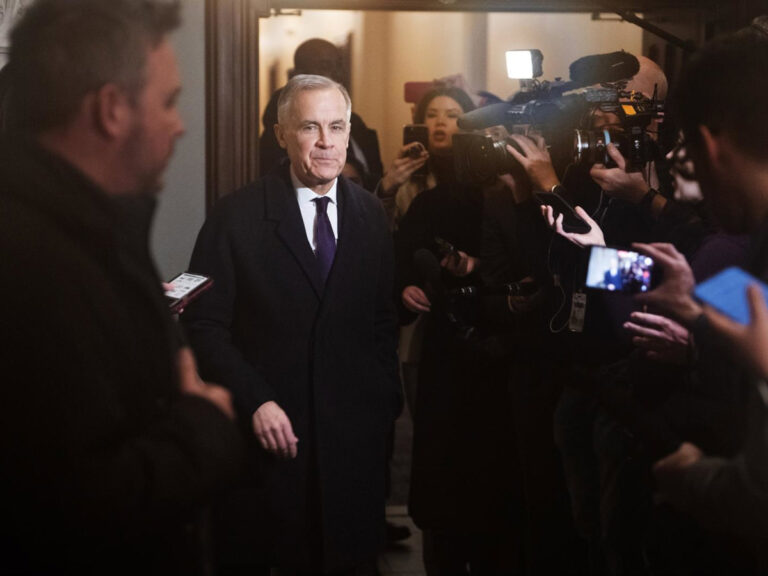 Canadá de luto tras tiroteo que dejó nueve muertos