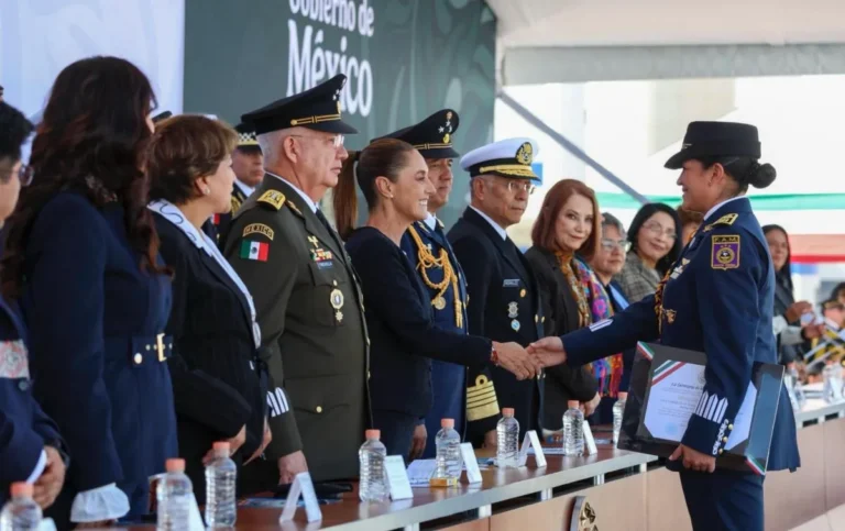 Sheinbaum destaca soberanía en aniversario de la Fuerza Aérea Mexicana