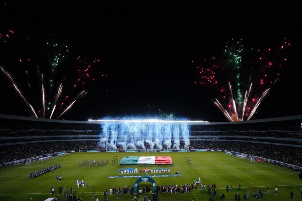 Homenaje y triunfo: México gana en el Corregidora 1 Homenaje y triunfo: México gana en el Corregidora