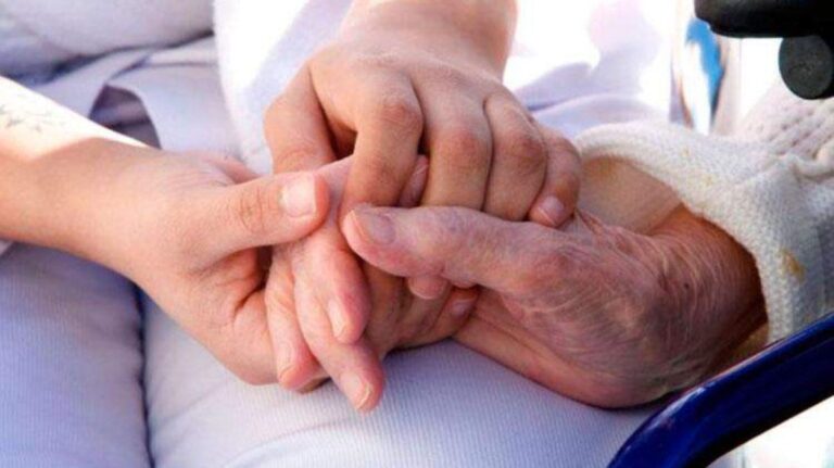 Ley Trasciende sigue detenida en el Senado