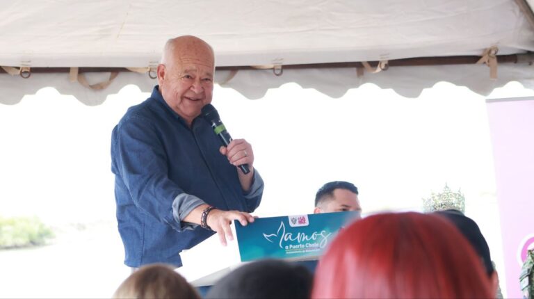 Inician temporada de avistamiento de ballena gris en Puerto Chale