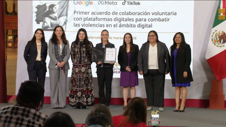 Gobierno y plataformas acuerdan combatir violencia digital