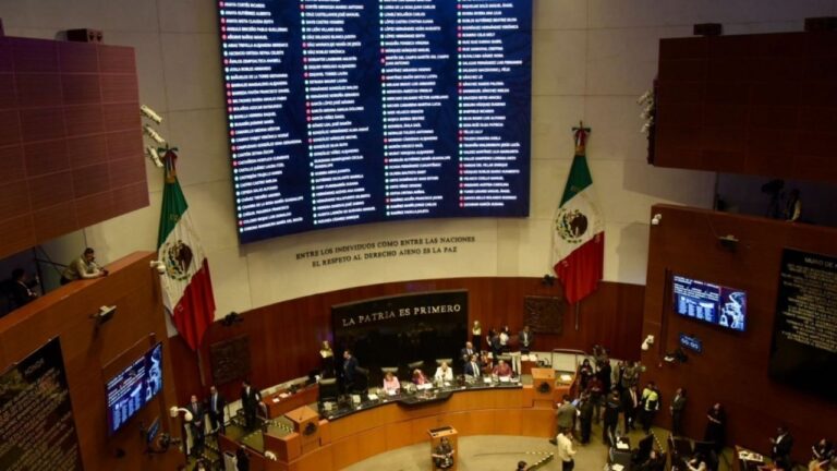 Senado avala reforma electoral; elimina revocación