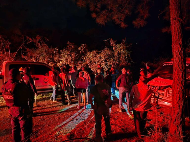 Mueren brigadistas en incendio forestal en Michoacán