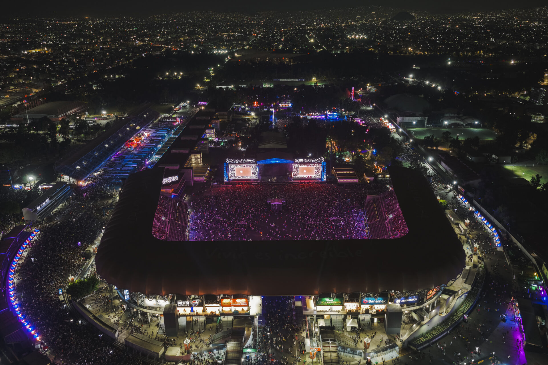 5 Vive Latino 2026 reúne a 80 mil fans en el Estadio GNP