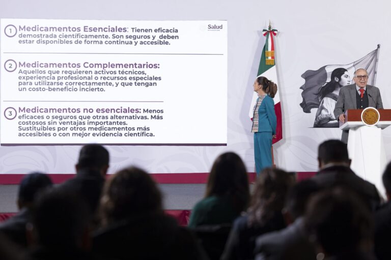 Abasto de medicamentos alcanza 97% en sistema público